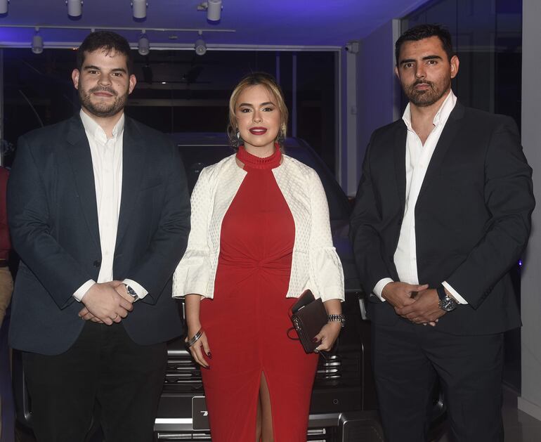 Matías García, Zulma Benítez y Raúl Quiñónez.