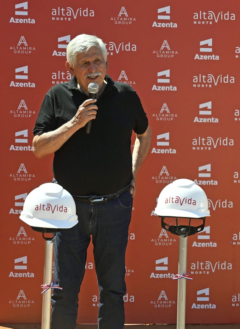 El intendente de Limpio, Optaciano Gómez Verlangieri.