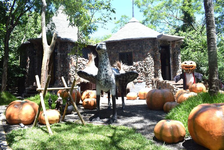 Hagrid Róga es un lugar donde la imaginación y la ficción se conjugan en La Colmena.