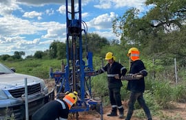 Búsqueda en Paraguay de la plata yvyguy, aún en la fase de prospección.