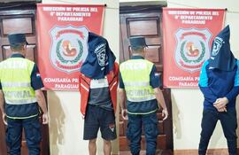 Los presuntos microtraficantes Jesús David Díaz Escobar, de 18 años y Rodrigo Sebastián León Molinas, de 28 años.