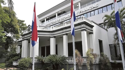 Sede del Ministerio de Economía y Finanzas (MEF) en Asunción.