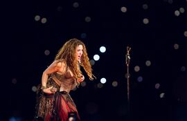 Shakira en pleno concierto, la noche del viernes en el Estadio La Nueva Olla.