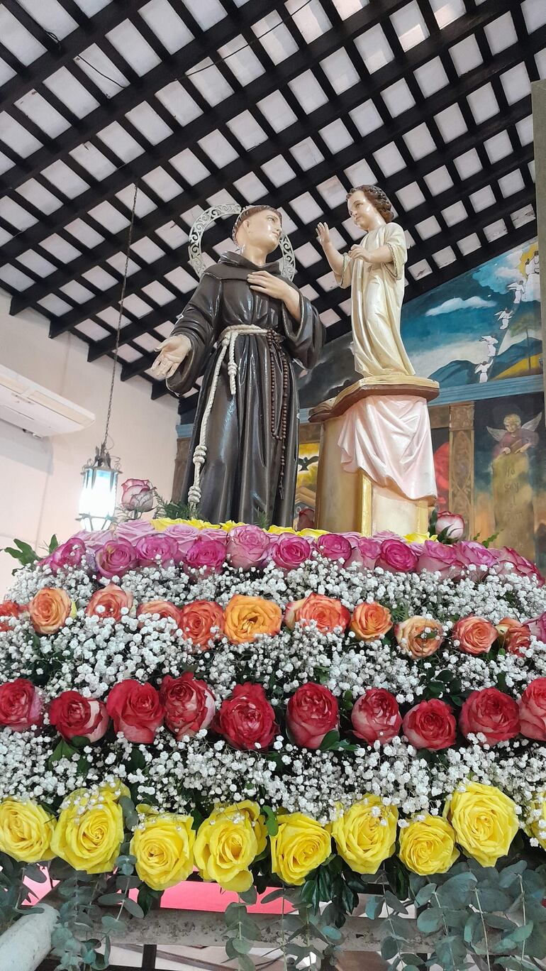 San Antonio de Padua, protector de la localidad del mismo nombre.