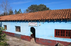 En Eugenio A. Garay, dos instituciones cuentan con bloques enteros clausurados por riesgo de derrumbe.