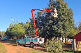 Cuadrillas de la Ande trabajaran este viernes en varias ciudades del país.