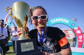 Olimpia es el nuevo campeón del Campeonato Anual del Fútbol Femenino 2026.