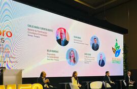 Bancop acompañó el Foro de Finanzas Sostenibles Paraguay 2025.