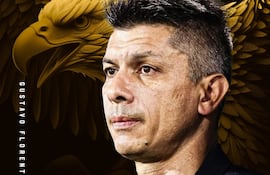 Gustavo Florentín, cuando fue anunciado como DT de Águilas Doradas