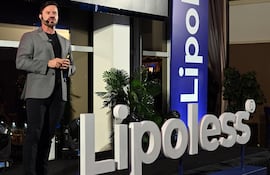 Renato Cariani en CDE de la mano de Lipoless.