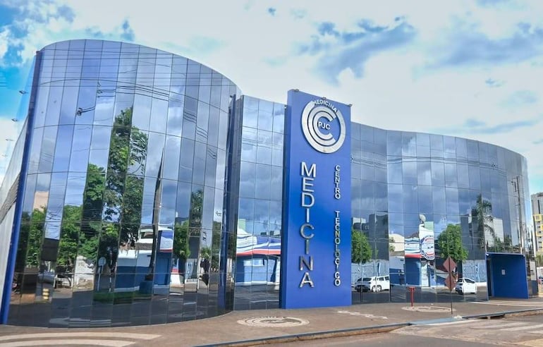 Parte del edificio de la otrora Universidad Central del Paraguay (UCP), sede Pedro Juan Caballero.