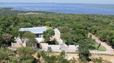 La casa de verano ya estaba concluida en agosto de 2024.