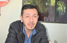 El intendente Marcelo Simbrón (ANR -HC) explicó que encontró la carpeta que supuestamente habían hurtado los de la Contraloría Ciudadana.
