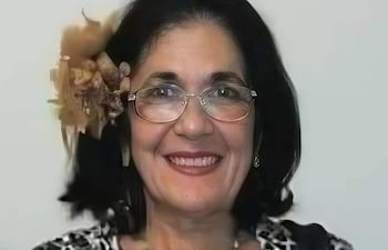 Delfina Acosta, escritora, poeta y ensayista.