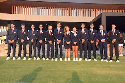 El Team Paraguay en el Sudamericano de Buenos Aires, con 10 golfistas varones y 2 damas.
