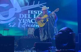 Francisco Russo ganó el trofeo “Recuerdo de Ypacaraí” en el Festival del Lago.