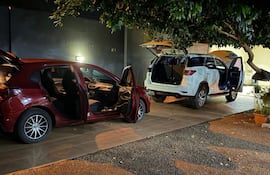 Vehículos incautados durante los allanamientos de hoy.