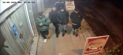 Cinco hombres asaltaron a un hombre en Fernando de la Mora y huyeron a pie