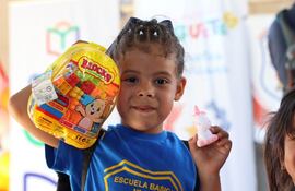 Banco de Juguetes del Minna para dar alegría a niños y niñas en su día.