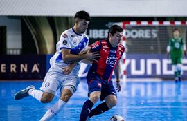 Jorge Espinoza se anotó entre los goleadores azulgranas, en el juego contra Lyon Cali de Colombia, en la fecha inicial de la Libertadores de futsal FIFA.