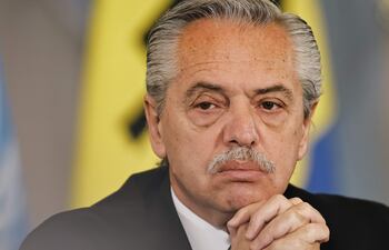 Alberto Fernández presentó pruebas para desacreditar denuncia de Fabiola Yáñez