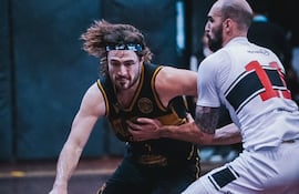 Gold y Kings disputarán este jueves el tercer partido de la serie semifinal de la Liga Nacional. Olimpia lleva ventaja de 2-0.