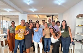 favor enviar a shell política , gracias (conferencias de prensa de Soledad Núñez y de Johanna Ortega)
De agodoy <agodoy@abc.com.py>
Destinatario foto <foto@abc.com.py>
Fecha 21-02-2026 10:59