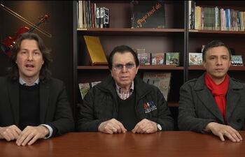 David Portillo, Óscar Pérez y Jorge Aguilera, presidentes de APA, AIE y SGP, informaron acerca del nuevo decreto a través de un comunicado divulgado en redes sociales.