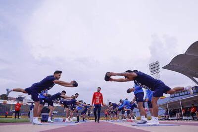 Ángel Romero y Santiago Arzamendia (frente del grupo) ayer en el Atahualpa.