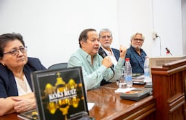 "Koki Ruiz. Un artista en el alma de su pueblo" se titula el libro que fue presentado ayer por Andrés Colmán Gutiérrez.