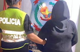 Mujer detenida tras el homicidio de su concubino en la compañía Edelira de Capitán Meza, en Itapúa.