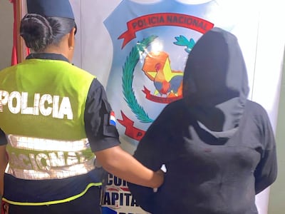 Mujer detenida tras el homicidio de su concubino en la compañía Edelira de Capitán Meza, en Itapúa.
