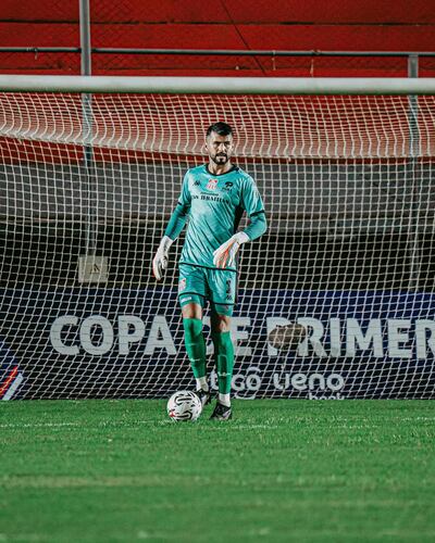 Luis Gustavo Guillén Jiménez (23 años), portero de General Caballero de Juan León Mallorquín.