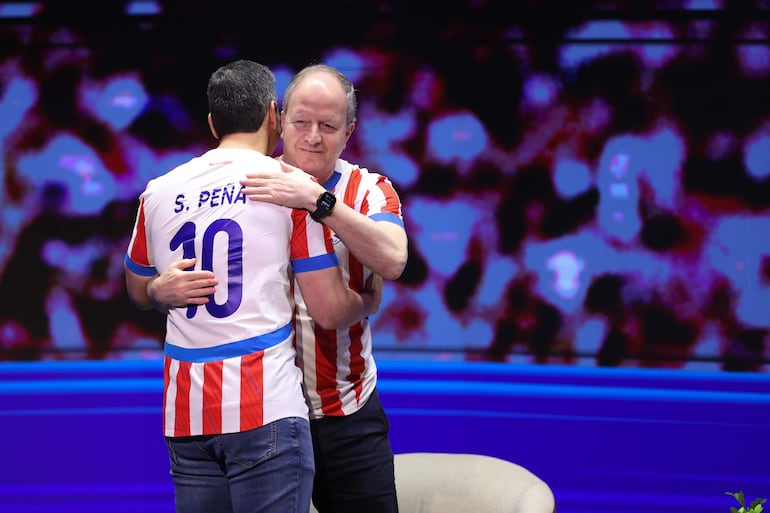 Gobierno incumplió la  meta fiscal de 1,9% del PIB, aún con el “bicicleteo”