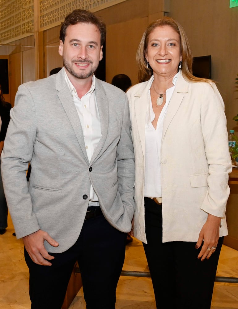 Brindis del Banco Familiar