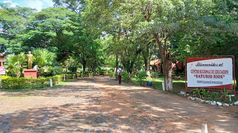 Saturio Ríos: activan protocolos preventivos y no descartan el cateo de mochilas