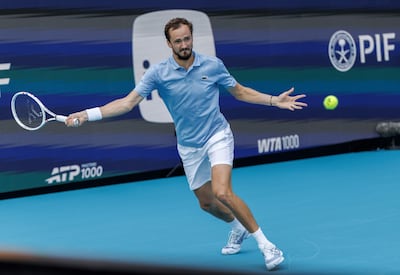 Daniil Medvedev (30 años) sudó más de la cuenta para vencer a Rei Sakamoto.