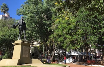 Nuevamente, en la plaza Uruguaya se realizará la feria de sabores, donde el público podrá degustar platos típicos.