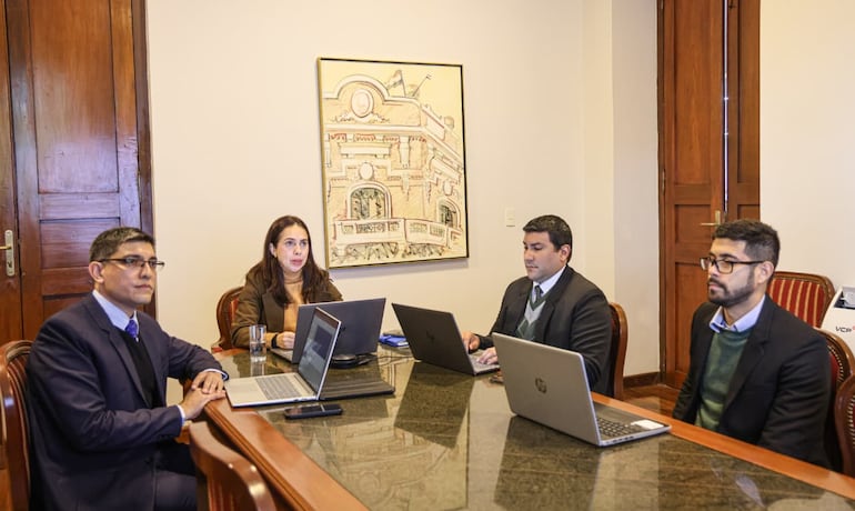 El equipo económico durante la exposición del Situfin de la Administración Central correspondiente al mes de abril de 2026.