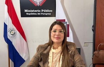 La fiscal Gloria Marlene Florentín solicita información sobre la localización de una adolescente.
