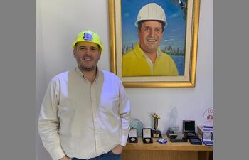 Raúl Sánchez Benegas, expresidente de la seccional 24 de Asunción, se escudó en problemas de salud para no asistir a su lugar de trabajo en Yacyretá.