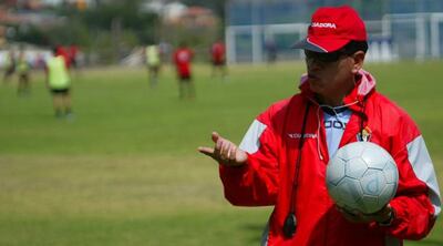 El preparador físico ecuatoriano César Benalcazar.