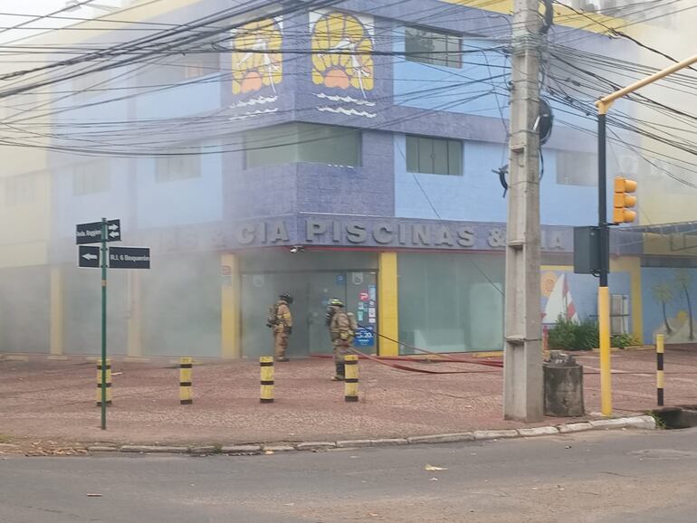 Incendio en Piscinas & Cia