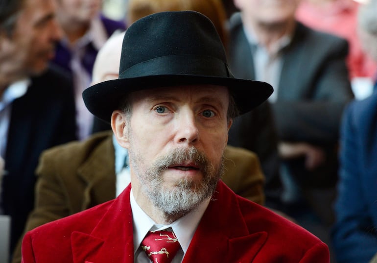 En esta fotografía de archivo, tomada el 17 de febrero de 2015, el plastinador alemán Gunther von Hagens participa en una visita de prensa al Museo del Ser Humano (Menschen Museum), en la víspera de su inauguración en Berlín.