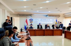 Ediles fieles a Carlos Echeverría avalaron la compra.