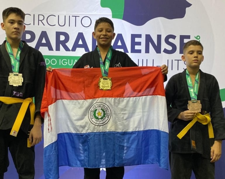 Jiu Jitsu sigue dando satisfacciones al país tras peleas en Foz
