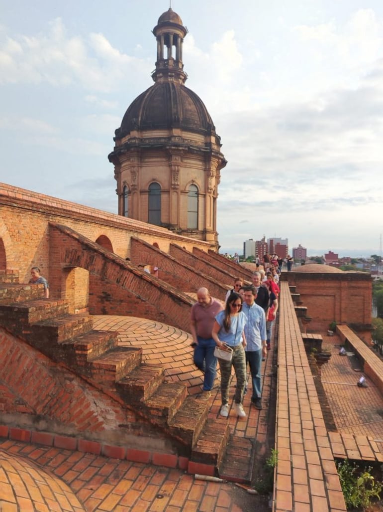 La Iglesia de la Encarnación es otro de los lugares que podrá ser visitado durante los recorridos.
