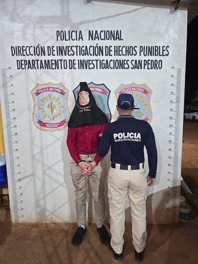 La orden fue emitida mediante el Auto Interlocutorio N.º 765, en el marco de la causa caratulada “Exhorto: Trata de Persona, David Wiebe Martens y otros s/ fines de extradición”