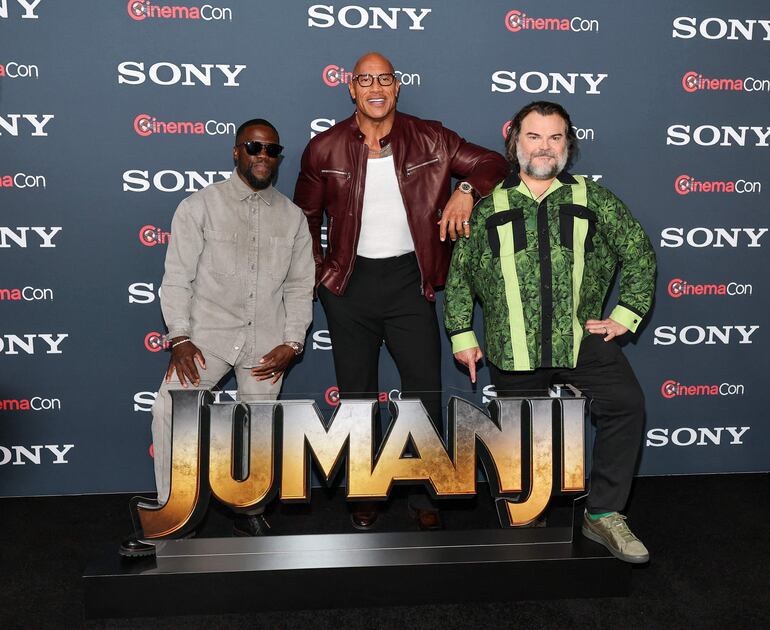 Kevin Hart, Dwayne Johnson y Jack Black presentan la nueva película de 'Jumanji'.