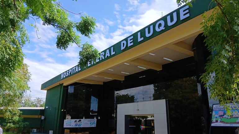 Niño con peritonitis aguda no pudo ser operado en el Hospital de Luque por falta de cirujano pediátrico